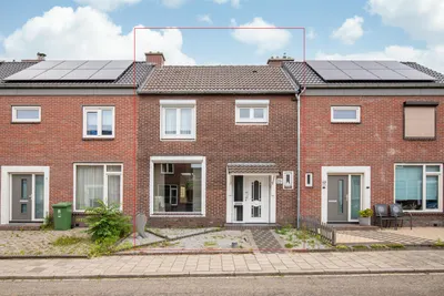 Pastoor Huppertzstraat 15, 6374SX, Landgraaf, Limburg