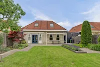 Windsingel 6, Tholen