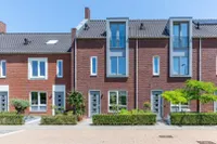 Burgemeester mr W C Tackstraat 19, Kesteren