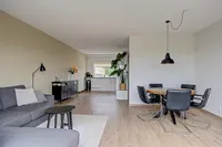 Poolster 164, Hoorn