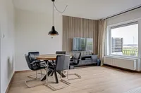 Poolster 164, Hoorn
