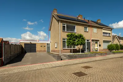 Mgr van Mensstraat 1, 4634VA, Woensdrecht, Noord-Brabant