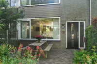 Renesselaan 10, De Meern