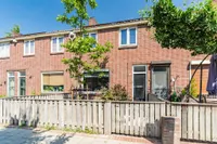 Burgemeester Ploegmakerslaan 61, Oss