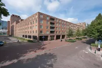 Louise Henriëttestraat, Den Haag