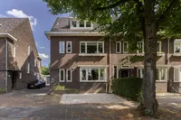 Caumerbeeklaan 18, Heerlen