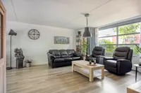 Karrevracht 2, Uden