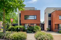 Karrevracht 2, Uden