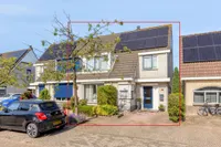 Kloosterturf 4, Steenbergen