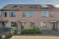 Ligusterstraat 8, 's-gravenpolder