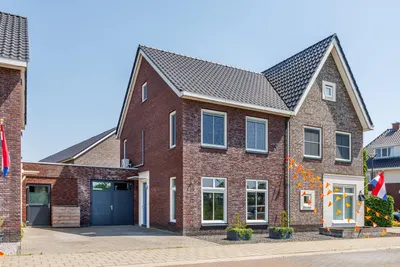 Blazoenlaan 47 a, 5411DB, Zeeland, Noord-Brabant