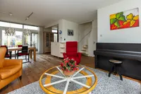 Laan van Nederhoven 70, Zwijndrecht