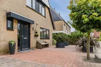 Koninginnekruid 10, Oudkarspel