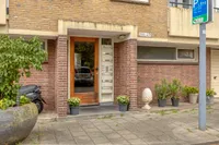 Burgemeester Hazenberglaan 271, Rotterdam