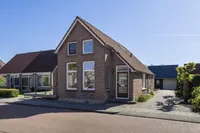 Van Veenstraat 6, Hoogersmilde