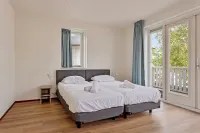 Nieuwe Zeedijk 1-313, Hellevoetsluis