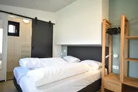 Buitengronden 7-99, Zwartewaal