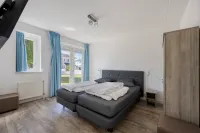 Nieuwe Zeedijk 1-108, Hellevoetsluis