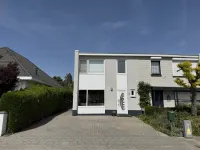 Burgemeester Visschersstraat 13, Ulestraten