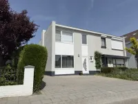 Burgemeester Visschersstraat 13, Ulestraten