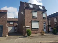Vaesrade 53, Nuth