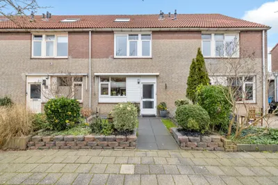 Henriëtte van der Meystraat 16, 1963DJ, Heemskerk, Noord-Holland