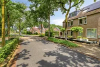 den Brier 201, Uden