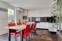 den Brier 201, Uden