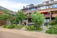 De Eik 20, Rhoon