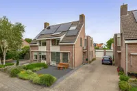 Koninginnelaan 57, Sommelsdijk