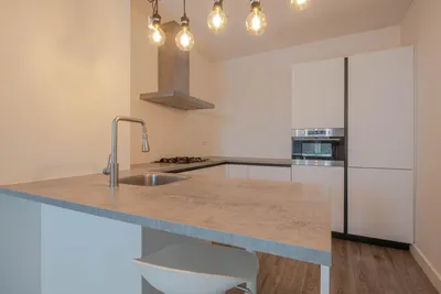 Russischestraat 82 A, 3028BJ, Rotterdam, Zuid-Holland