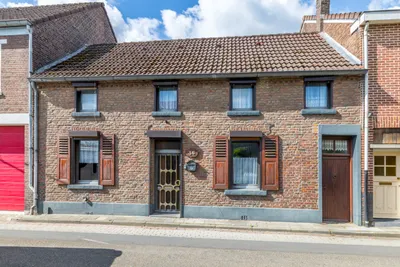 Kanunnik van Nuijsstraat 36, 6451BC, Schinveld, Limburg