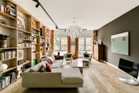 Revaleiland, Amsterdam
