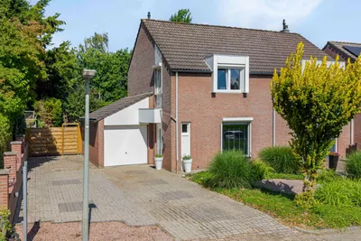 Wilhelminastraat 5 A, 6373JS, Landgraaf, Limburg