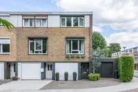 De Gasperistraat 22, Brunssum
