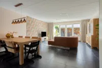 Molendwarsstraat 10, Nederhemert