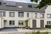 Benedenveer 8, Sliedrecht