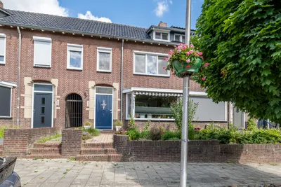 Zomerstraat 35, 6411GR, Heerlen, Limburg