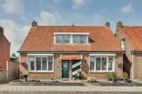 Slotstraat 2, Kruiningen