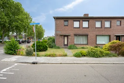 Swentiboldstraat 17, 6114GJ, Susteren, Limburg