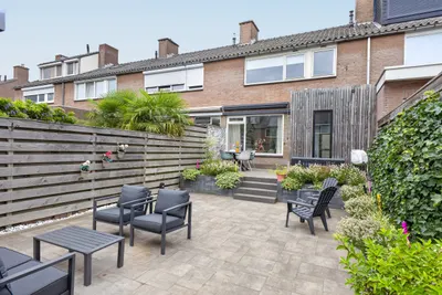 Catharina van Rennesplein 34, 6952BR, Dieren, Gelderland