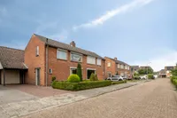 Visserijstraat 8, Sint Jansteen