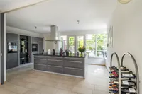 Windsingel 44, Tholen