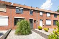 Beatrixstraat 15, Puth