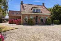 Kerkring 26, Fijnaart