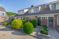Azaleastraat 83, Stellendam