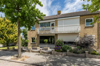 Waterstraat 56, 4661RB, Halsteren, Noord-Brabant