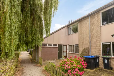 Willem-Alexanderplaats 110, 3223XX, Hellevoetsluis, Zuid-Holland