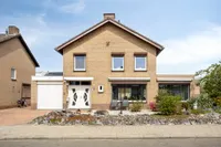 Spitsstraat 8, Maasbracht