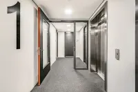 Mies van der Rohestraat, Hoofddorp